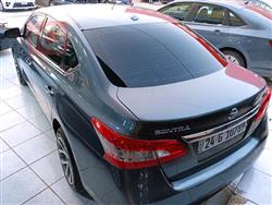 نیسان سێنترا